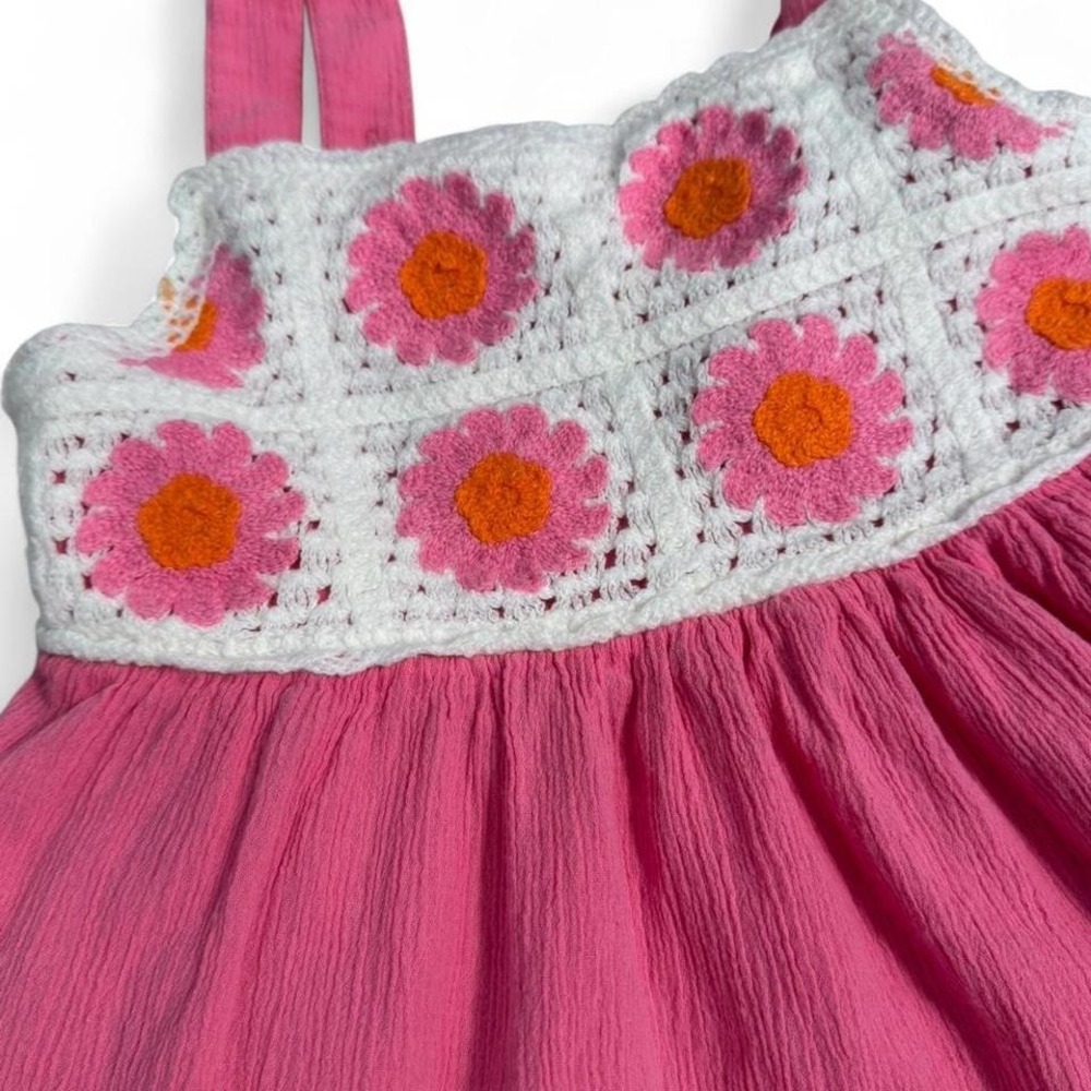 Haute Hippie Kids Style pink babydoll dress with crochet daisy size 4t/5t - Picture 2 of 8
